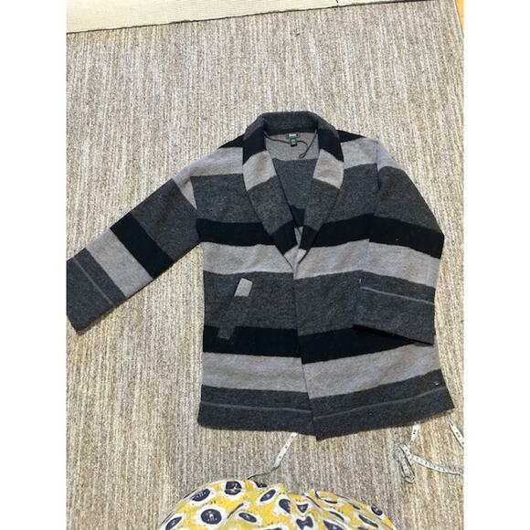 Roots Canada Gray and Black Wool Blend Womens Cardigan Size M - Picture 3 of 12